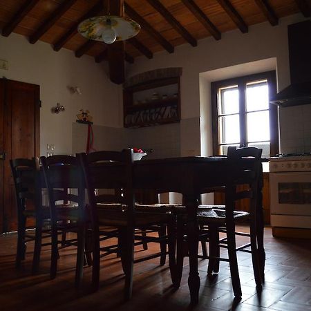Agriturismo La Disperata Villa San Quirico dʼOrcia Buitenkant foto