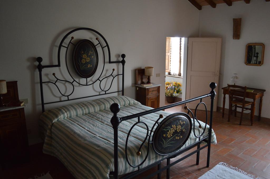 Agriturismo La Disperata Villa San Quirico dʼOrcia Buitenkant foto